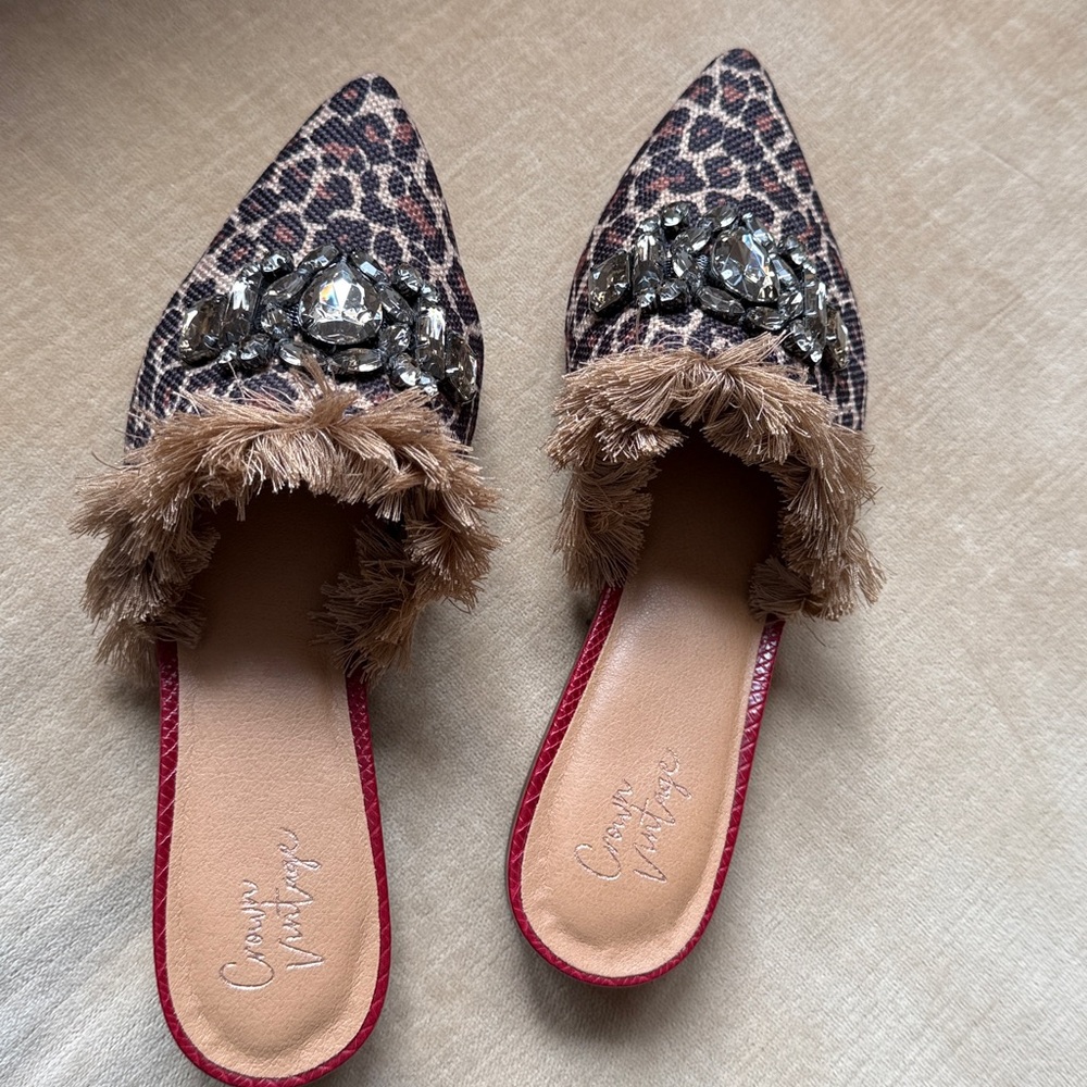 Crown vintage mules
